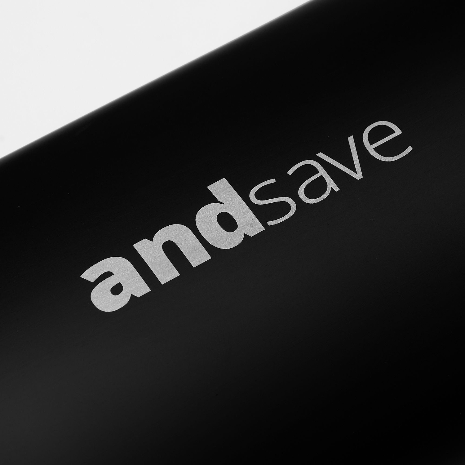 Походная фляжка Tula, черная с логотипом