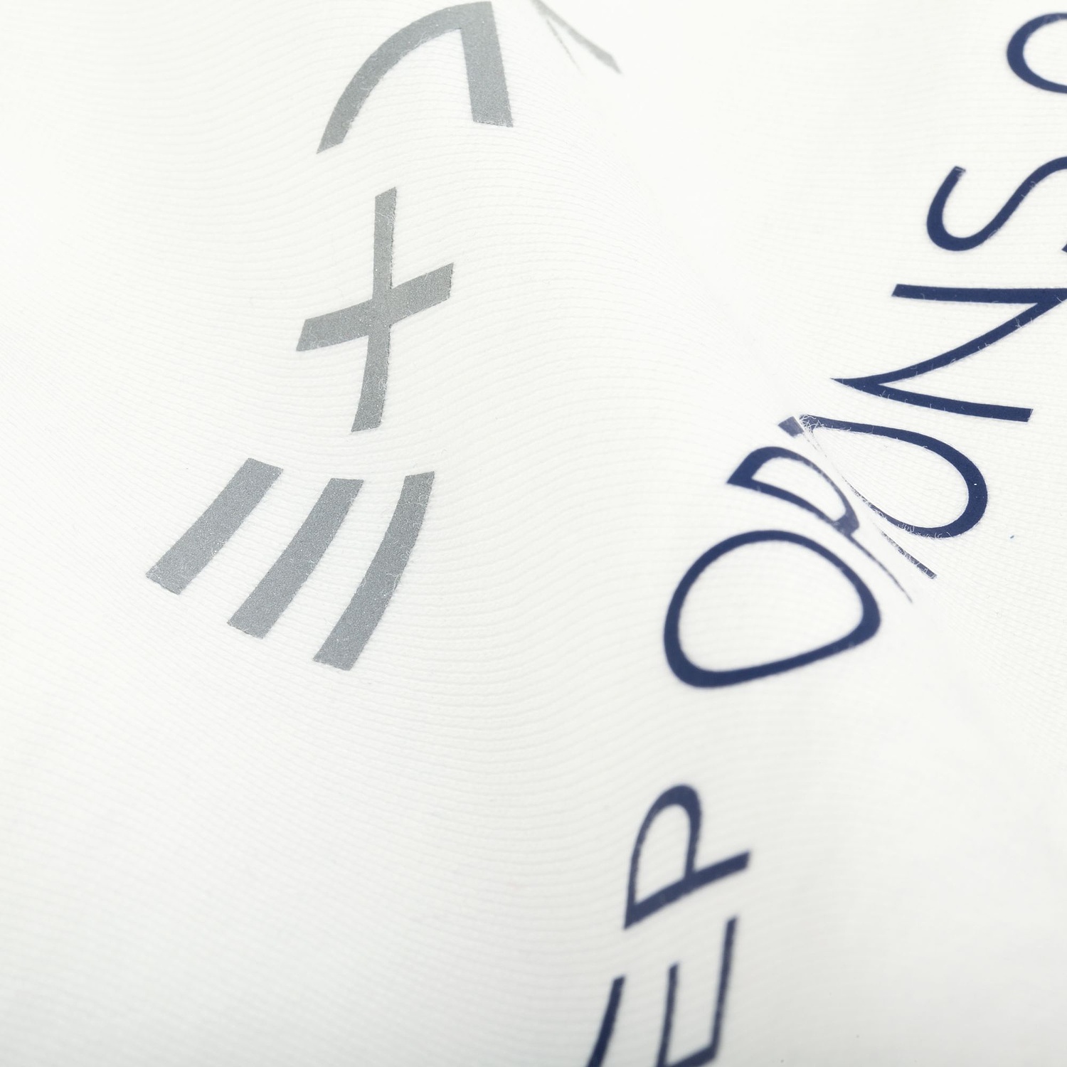 Свитшот оверсайз унисекс Vozduh, молочно-белый с логотипом