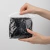 Бумажный наполнитель Chip, черный с логотипом
