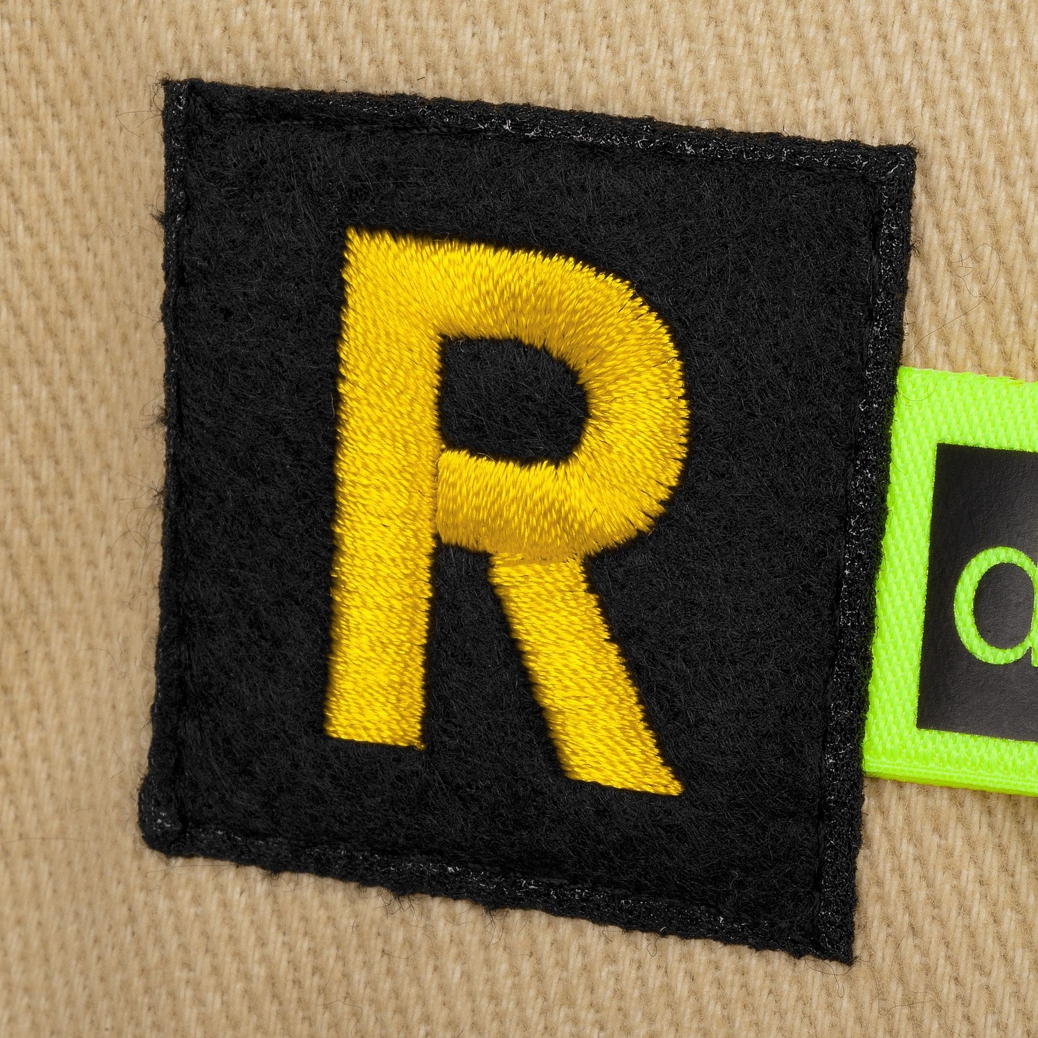 Бейсболка Hillside, бежевая с логотипом