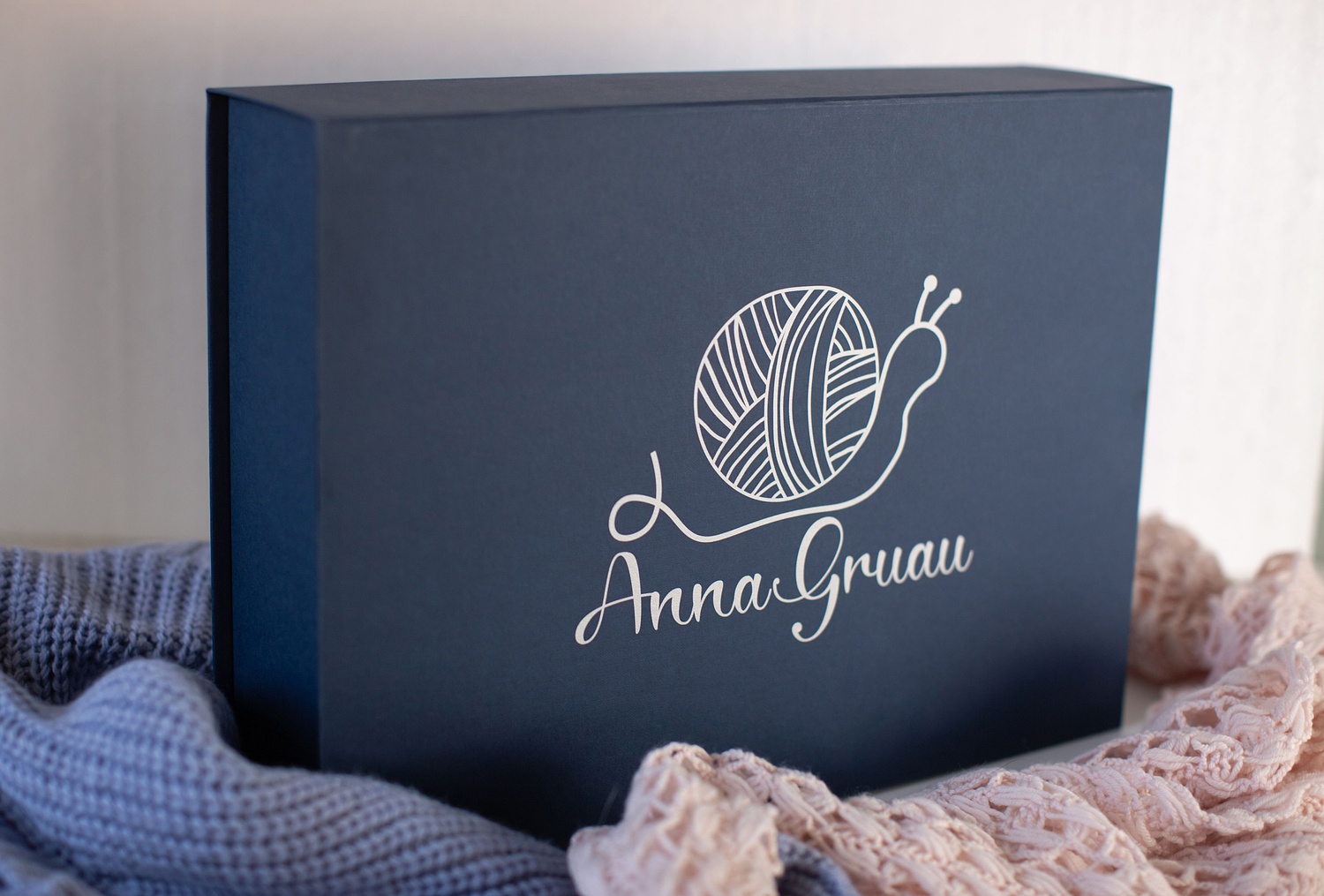 Фирменная коробка