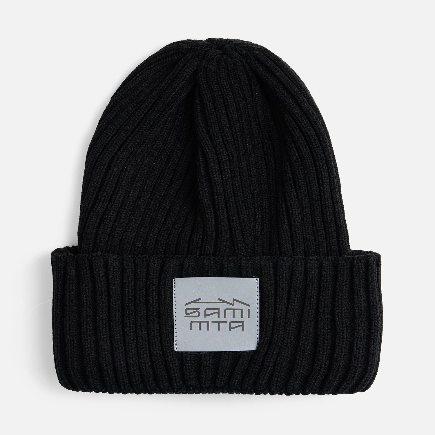 Шапка Yong, черная с логотипом