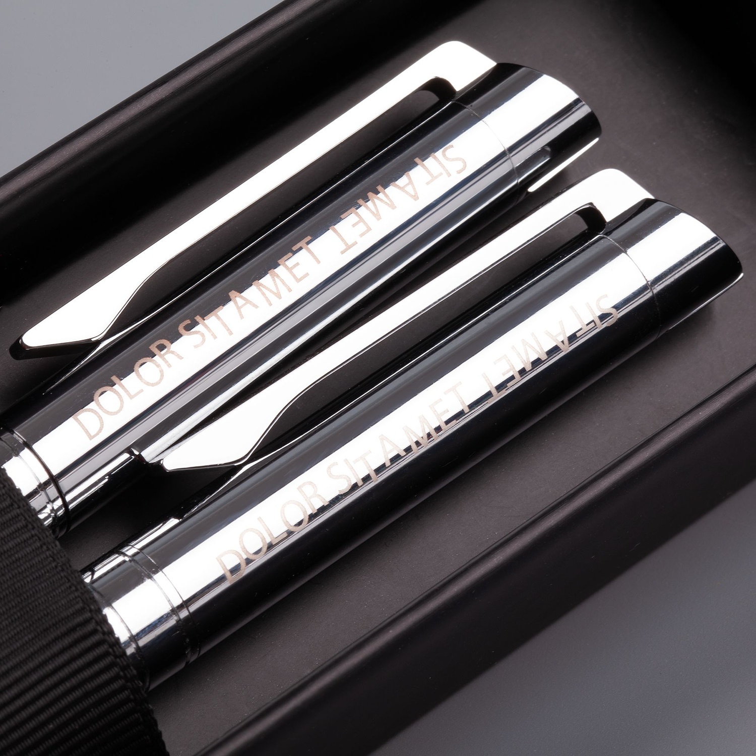 Набор из ручки и роллера Waldo с логотипом