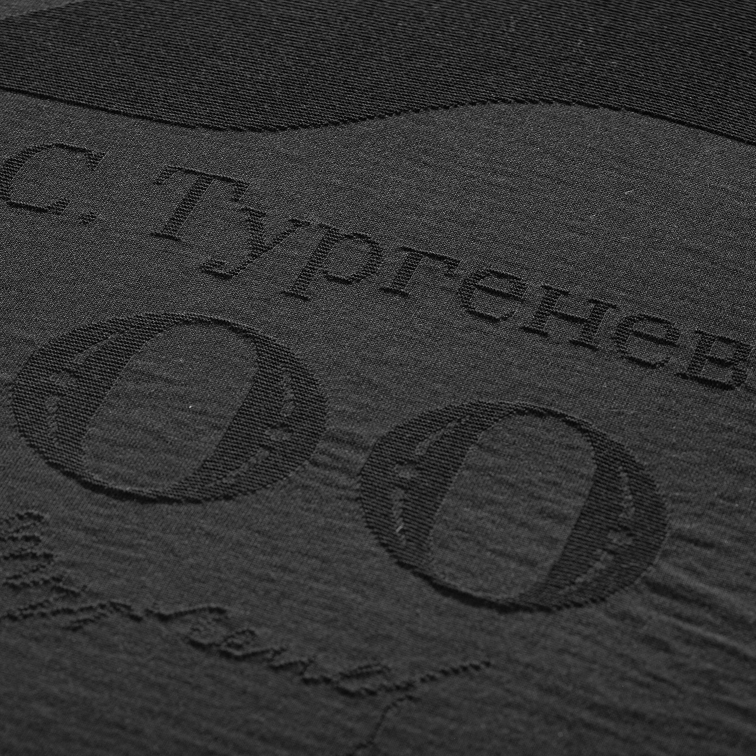 Плед на заказ Tricksy Terra, М, акрил с логотипом