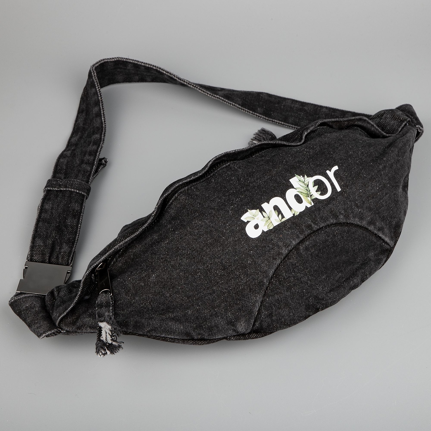 Поясная сумка W6, черная