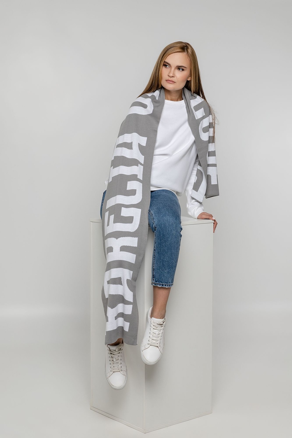 Шарф на заказ Tricksy Light, XL, акрил с логотипом