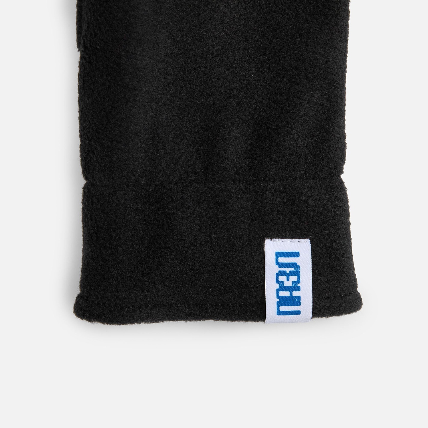 Лейбл тканевый Epsilon, S, белый с логотипом