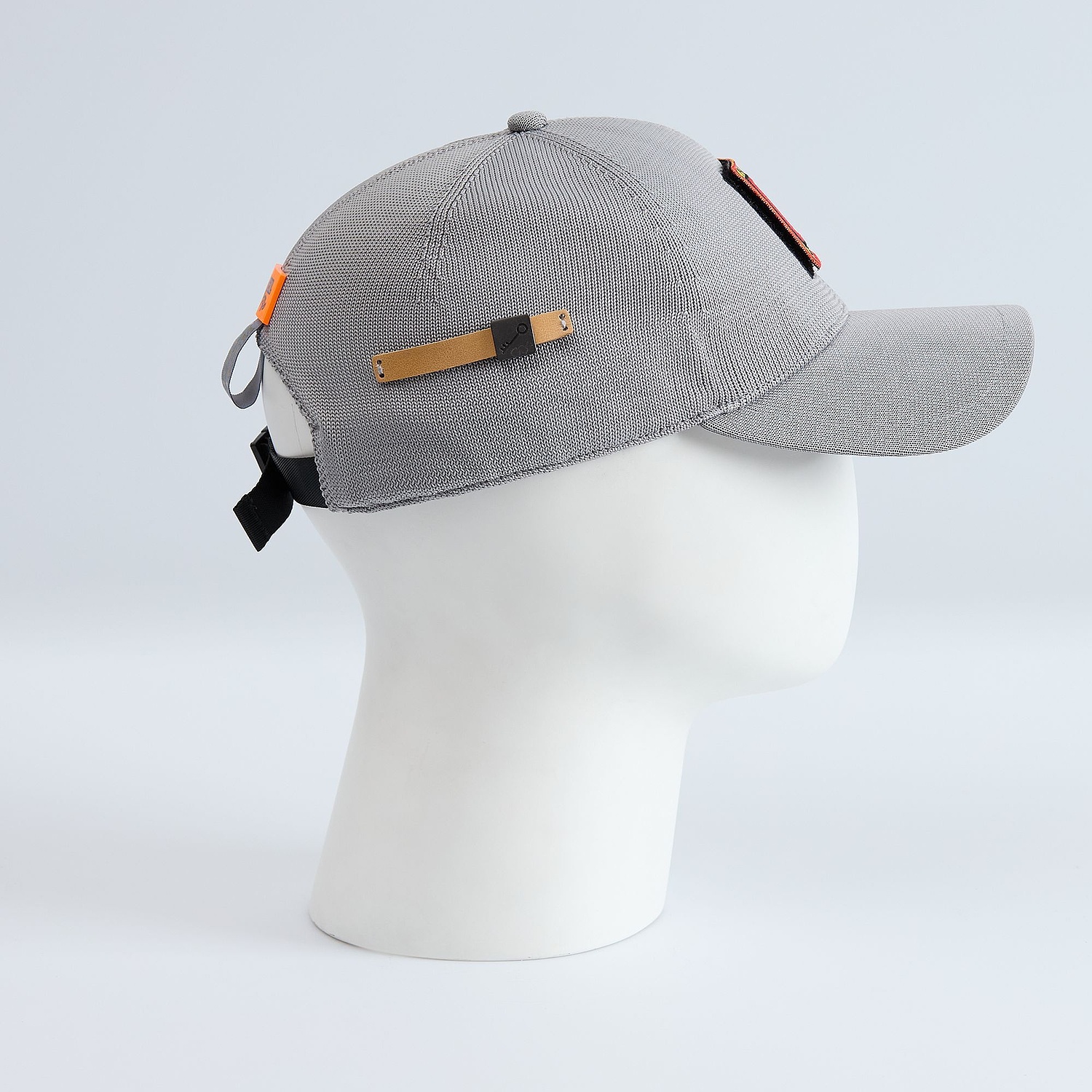 Бейсболка Dogoni, черная