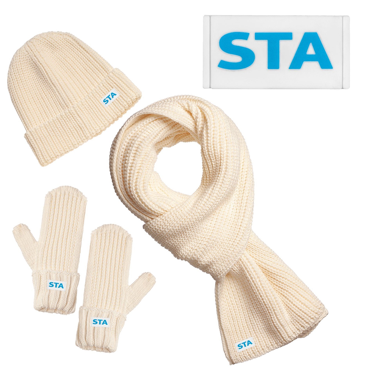 Шапка Nordkyn, молочно-белая с логотипом