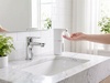 Сенсорный дозатор для мыла Foamy, белый с логотипом
