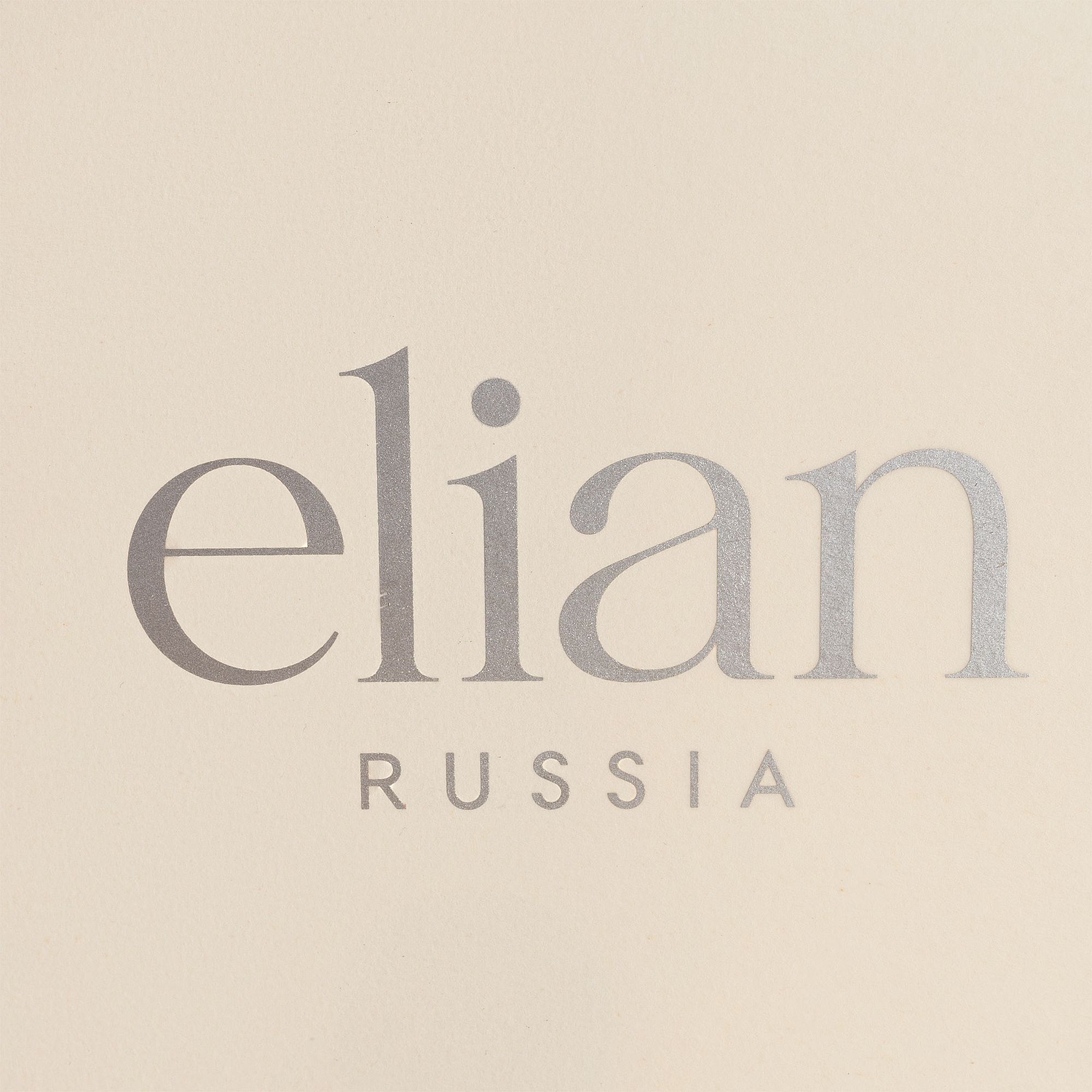 Знак автомобильный на присоске «Начинающий водитель» с логотипом