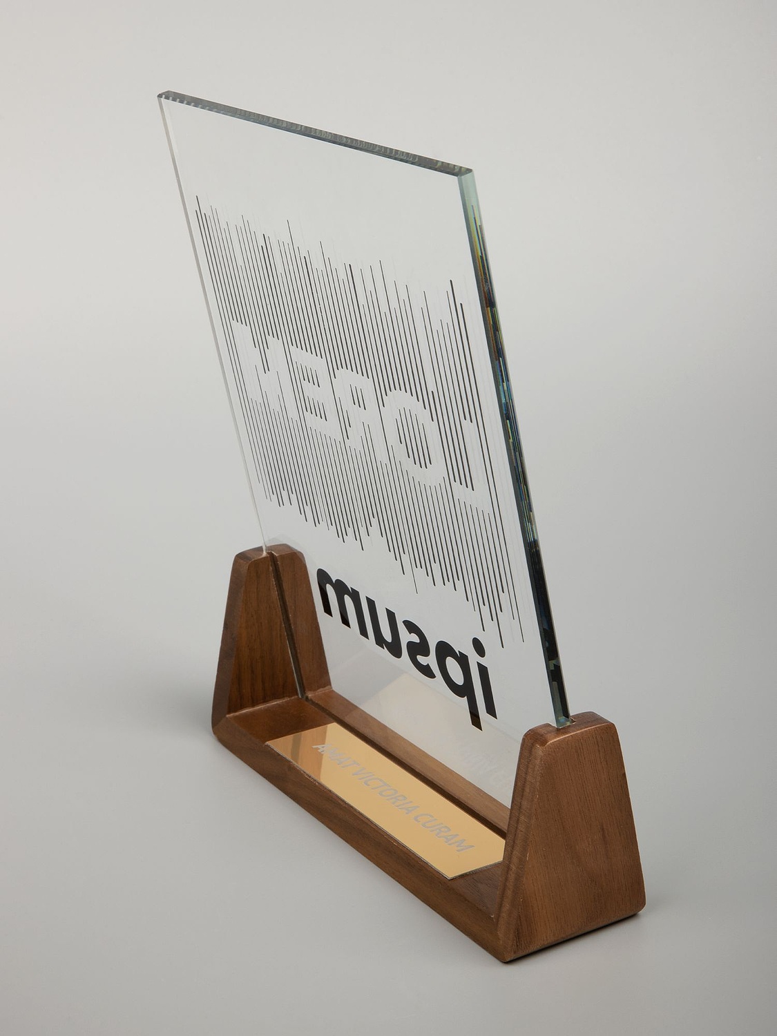 Стела Shortlist с логотипом