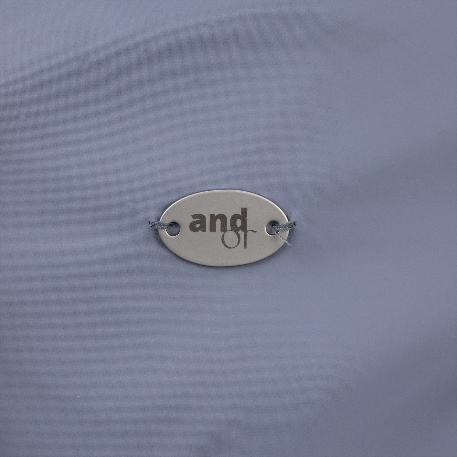 Макинтош R3, серый с логотипом