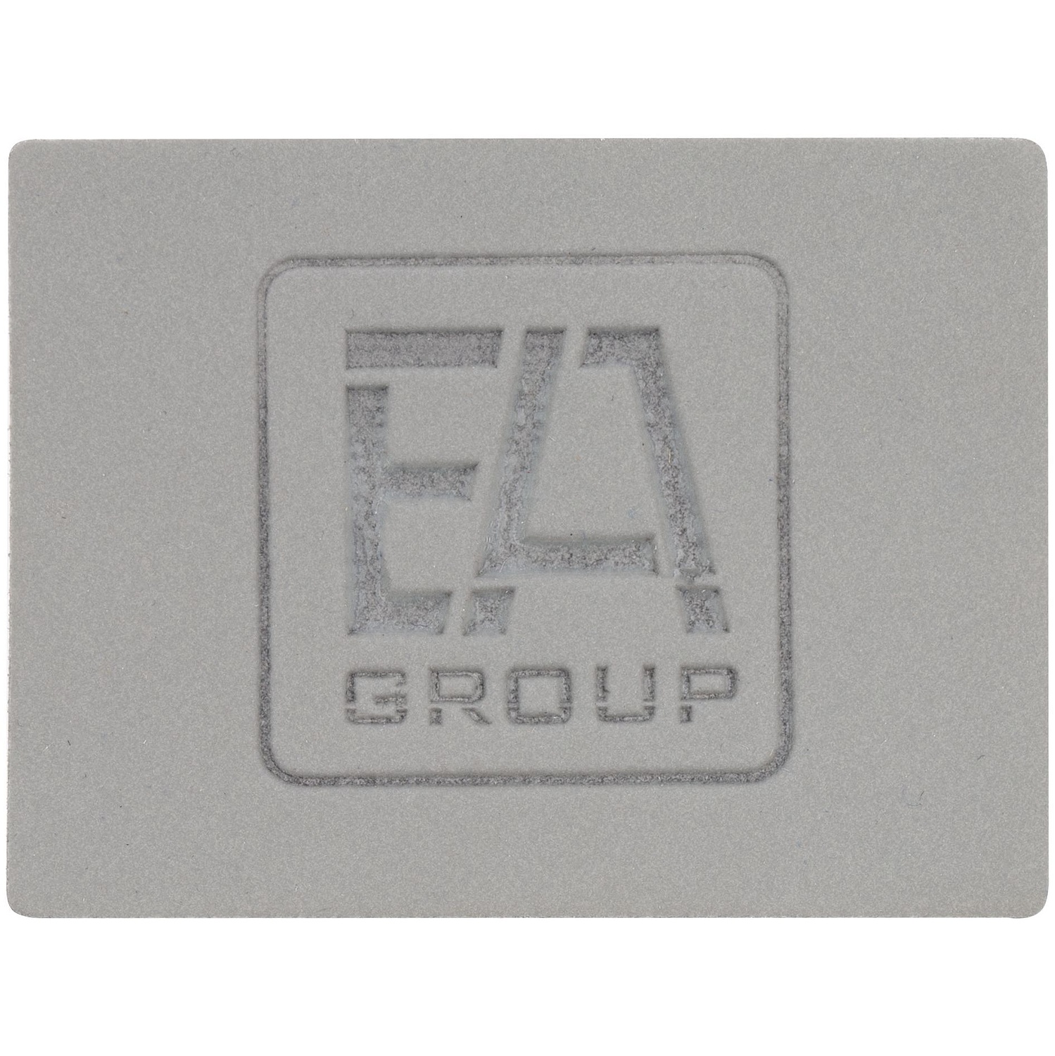 Лейбл Listra Soft Touch, серый с логотипом