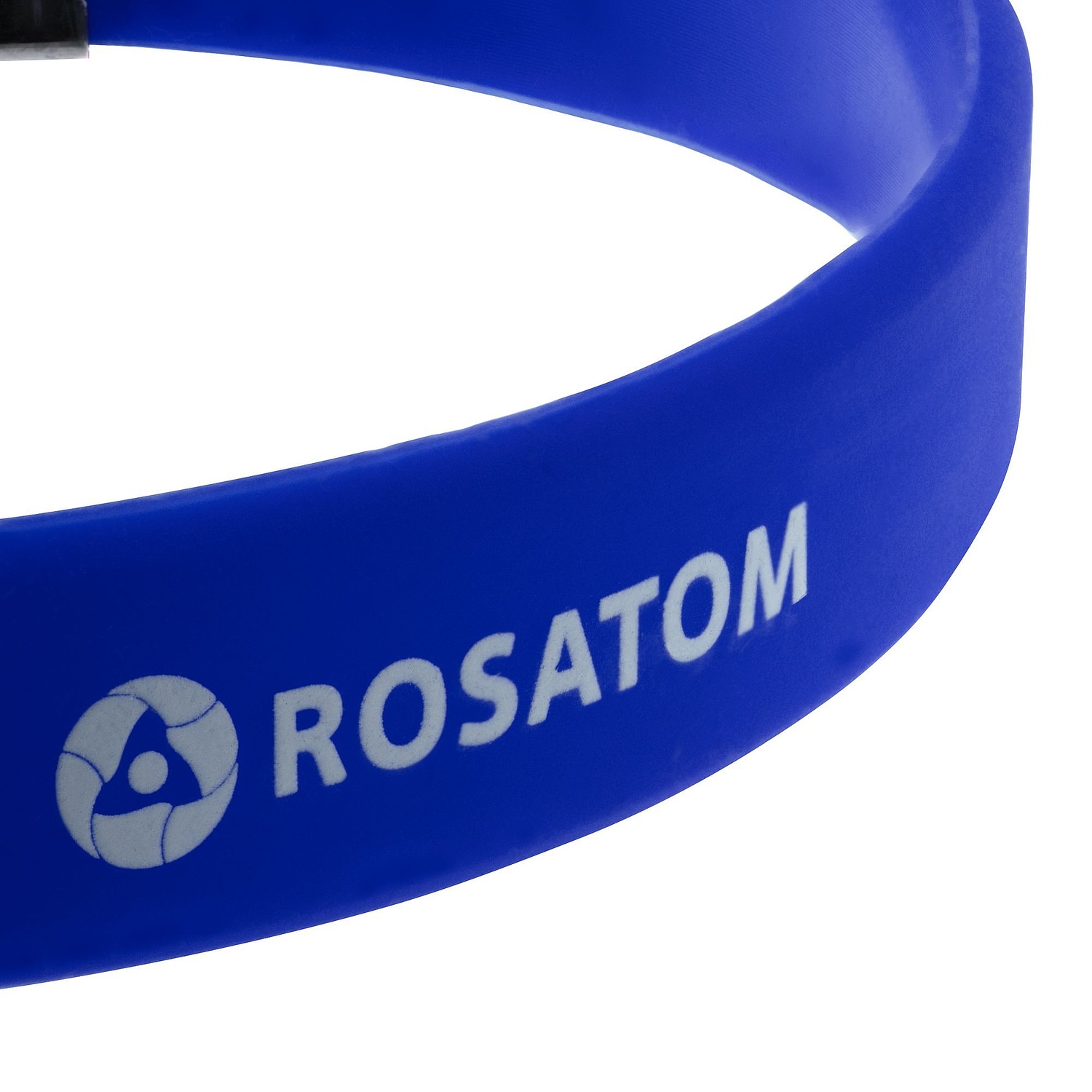 Силиконовый браслет Brisky с металлическим шильдом, синий с логотипом