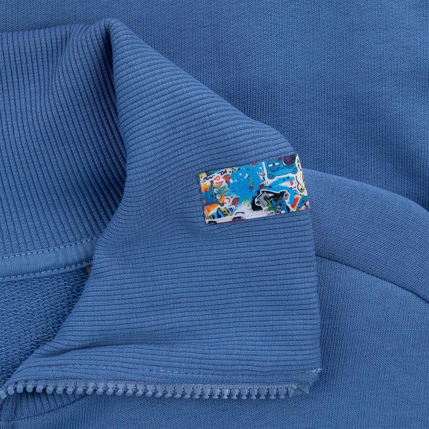 Лейбл тканевый Epsilon, S, белый с логотипом