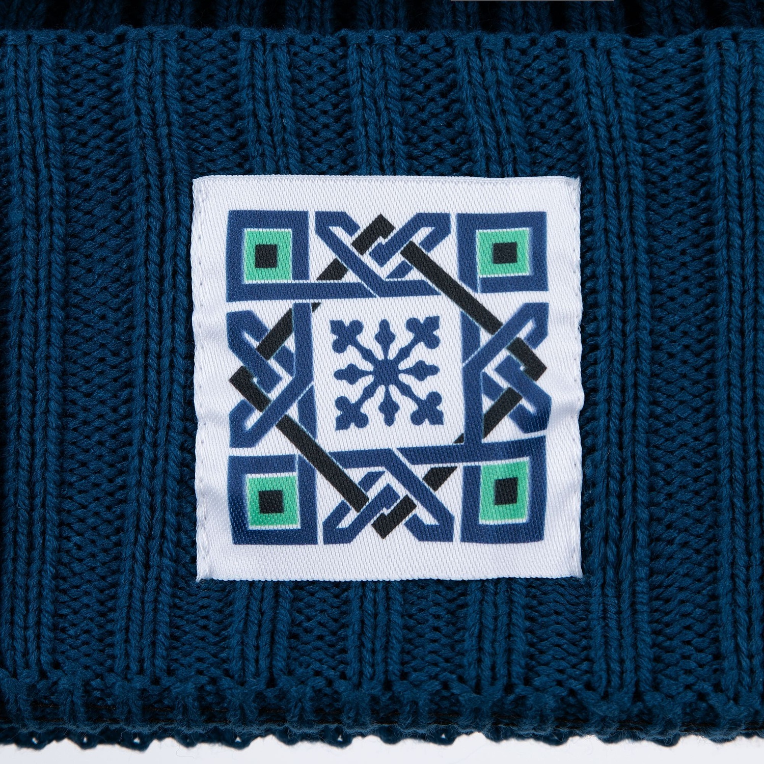 Шапка Yong, темно-синяя (морская волна) с логотипом