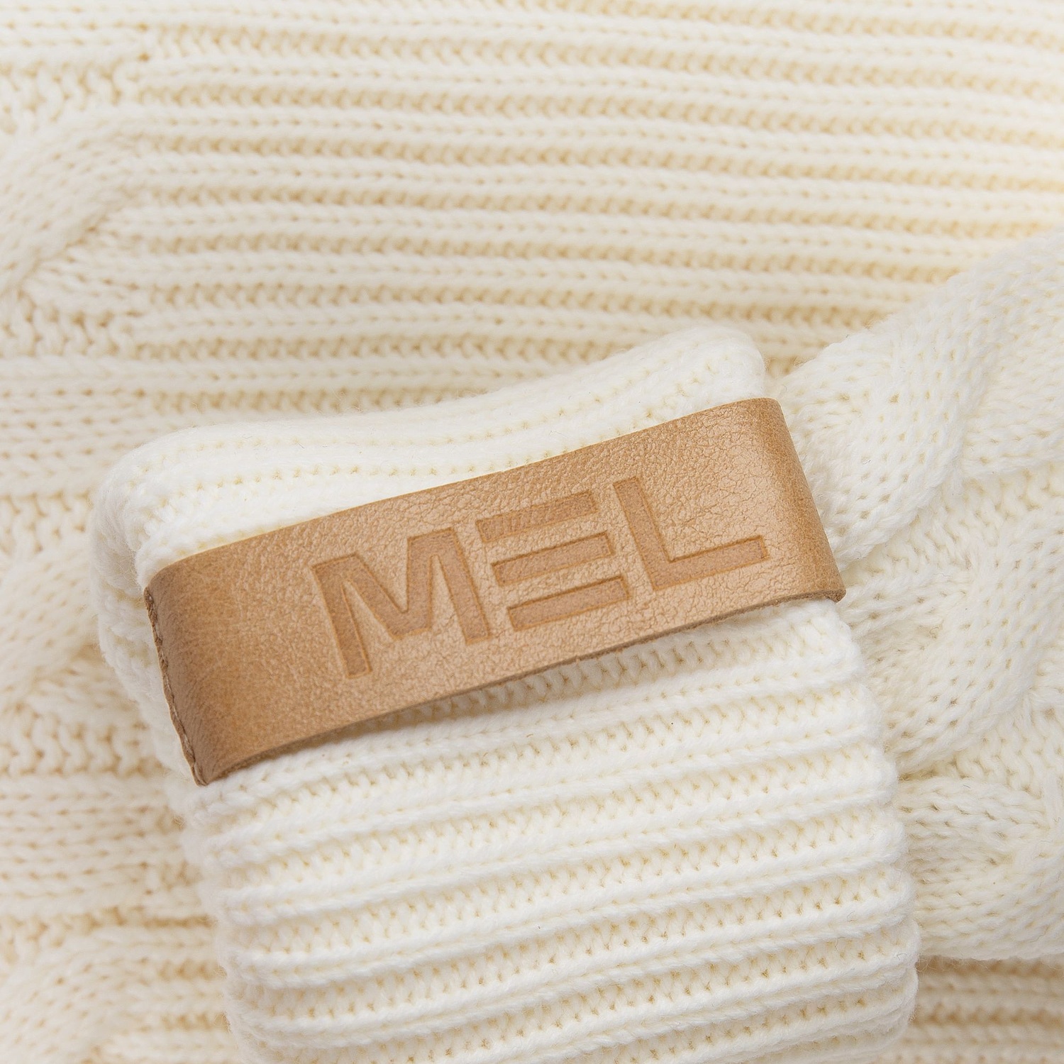 Лейбл кожаный Pasek, S, бежевый