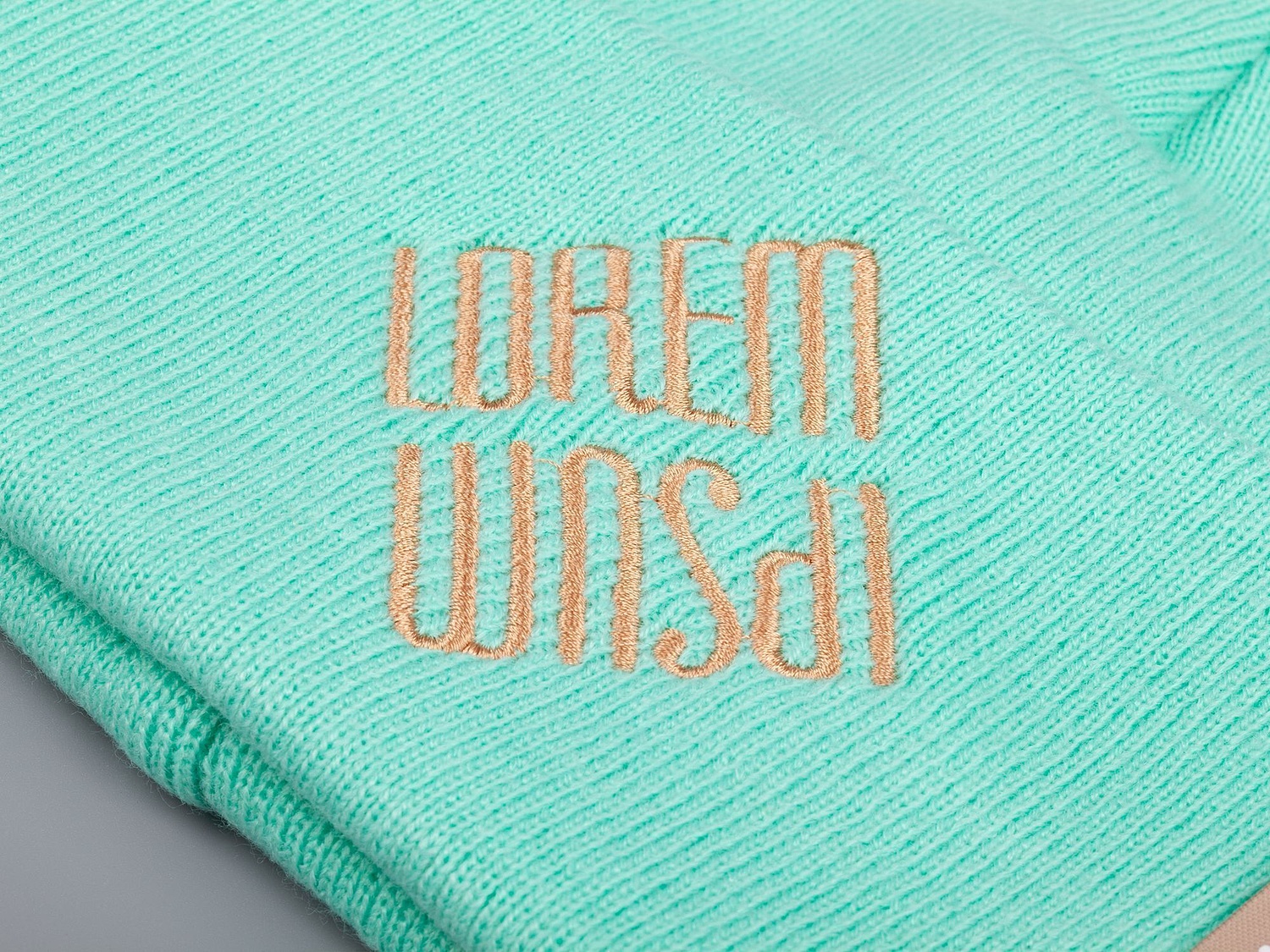 Шапка Urban Flow, зеленая (мятная) с логотипом