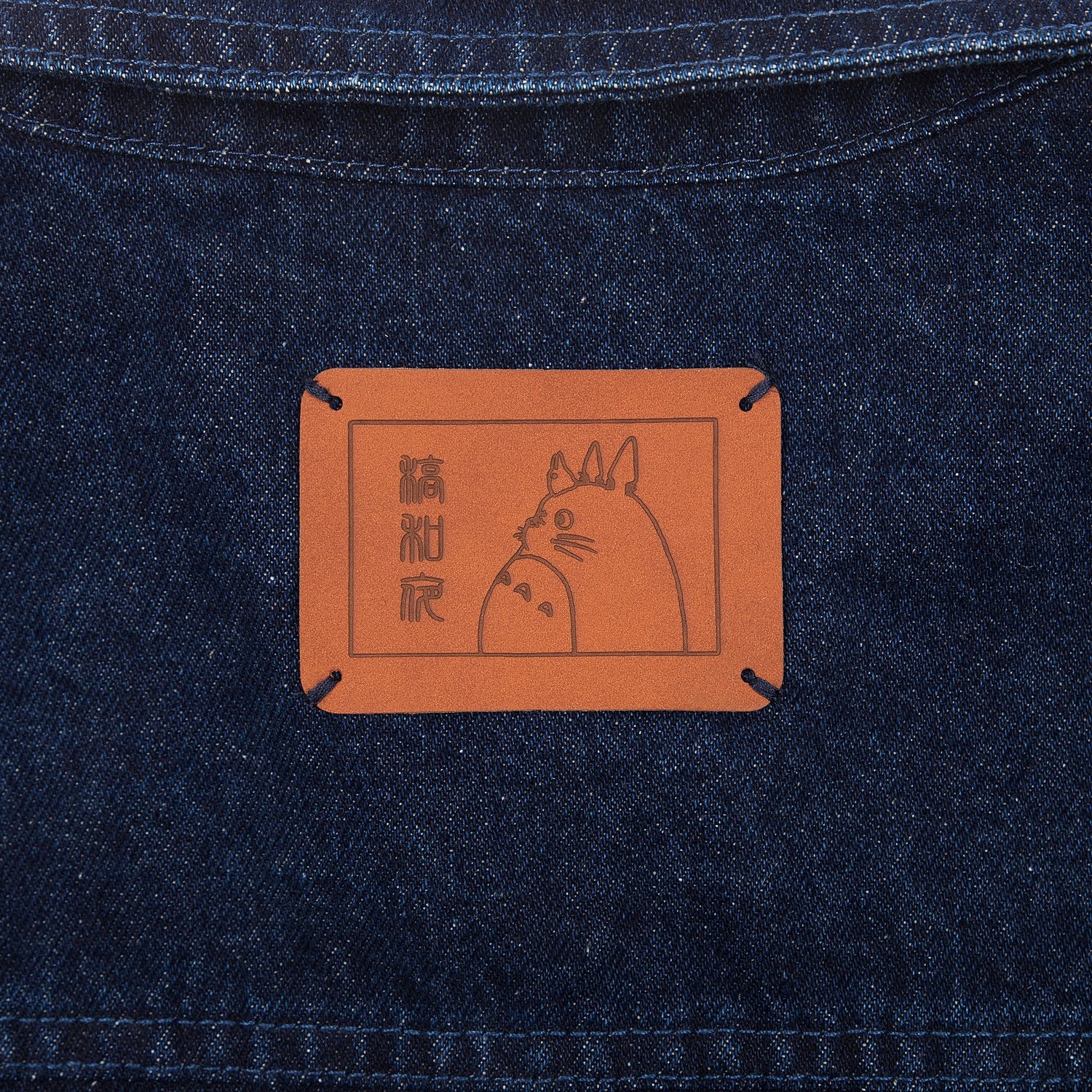 Куртка джинсовая O1, черная с логотипом