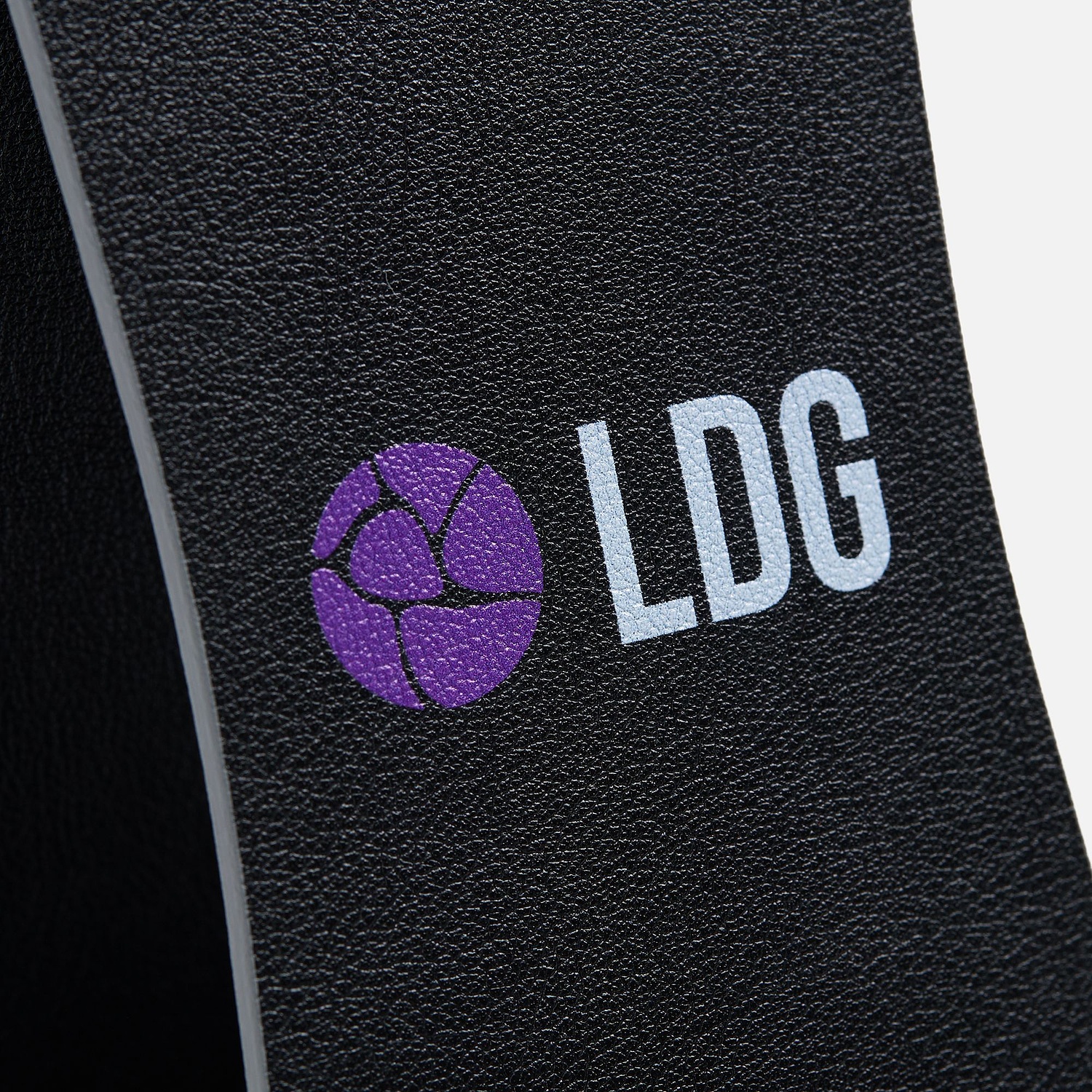 Подставка для телефона Petrus, черная