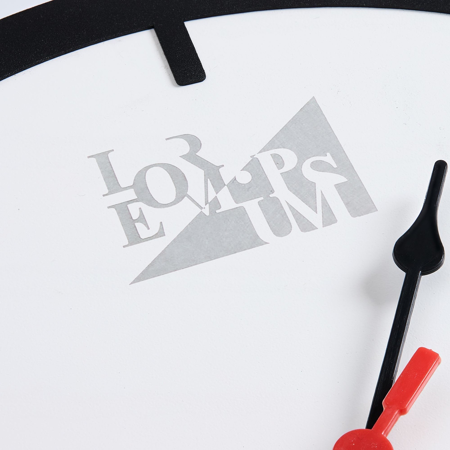 Часы «Города», черные