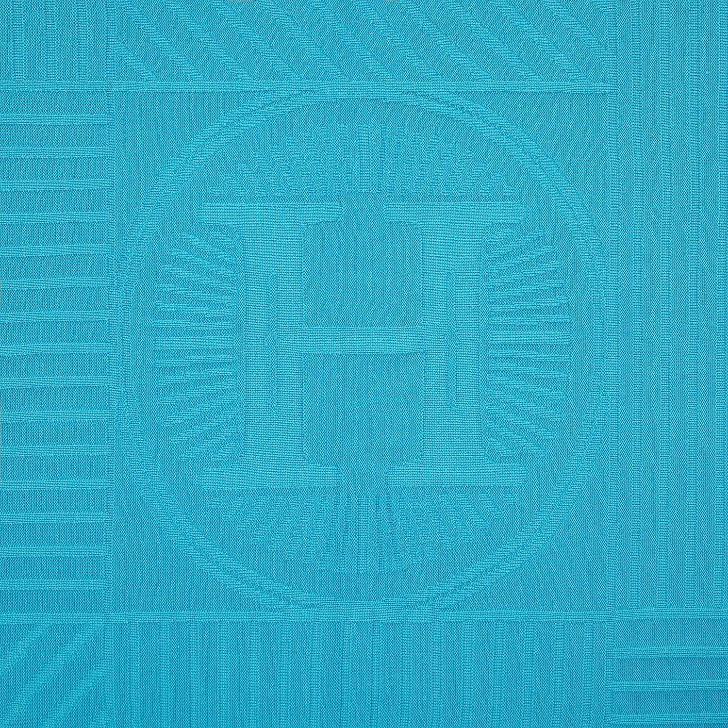 Плед на заказ Tricksy Terra, М, акрил с логотипом