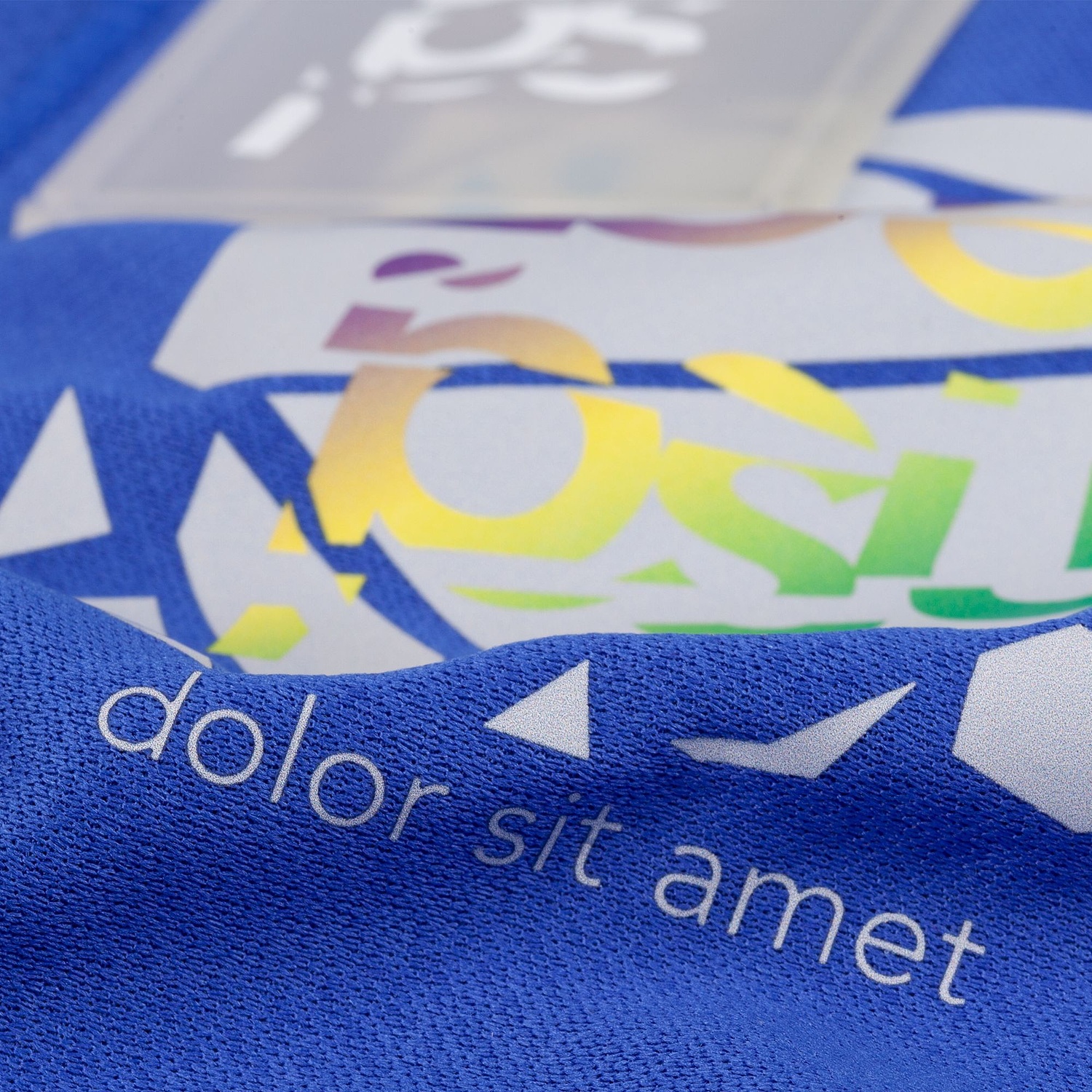 Охлаждающее полотенце Frio Mio в бутылке, синее