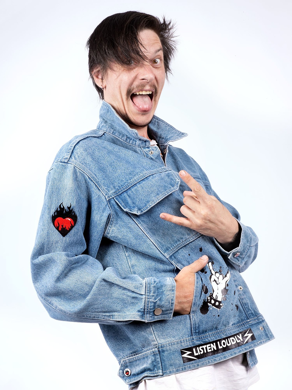 Куртка джинсовая O2, голубая с логотипом