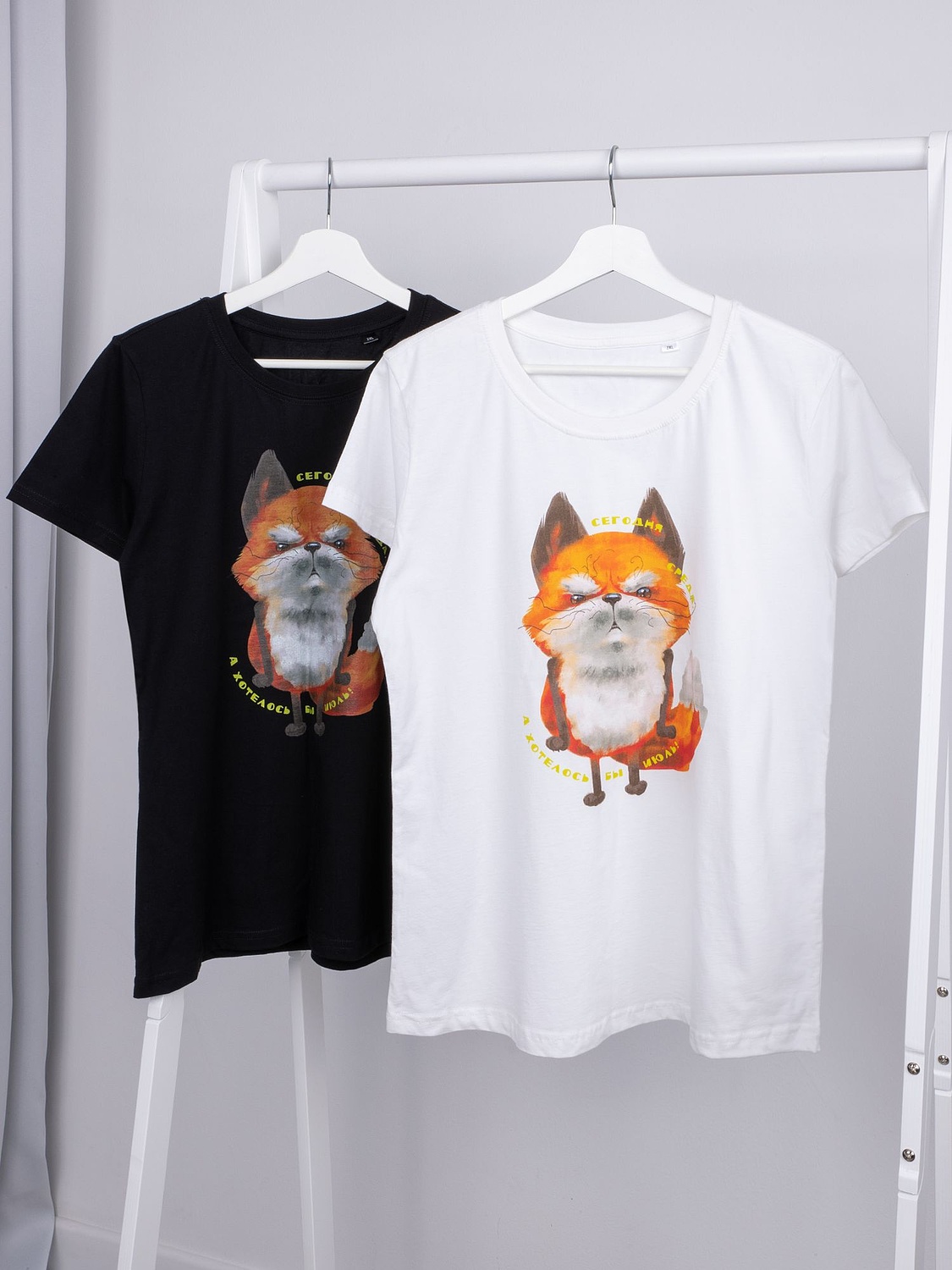 Футболка женская T-bolka Lady, черная с логотипом