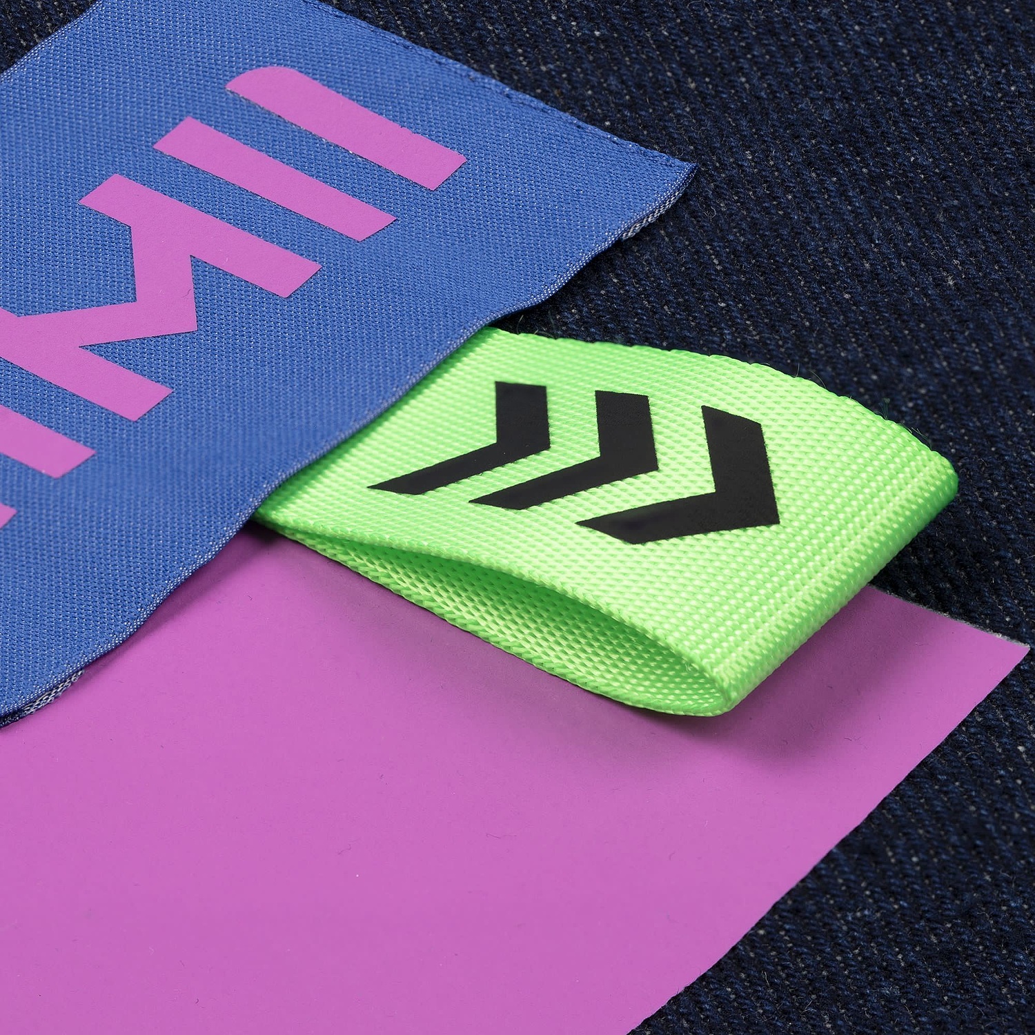 Лейбл тканевый Epsilon, XL, синий с логотипом