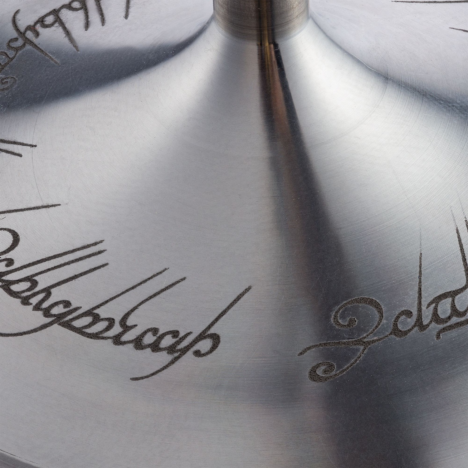 Настольный антистресс coolSwirl с логотипом