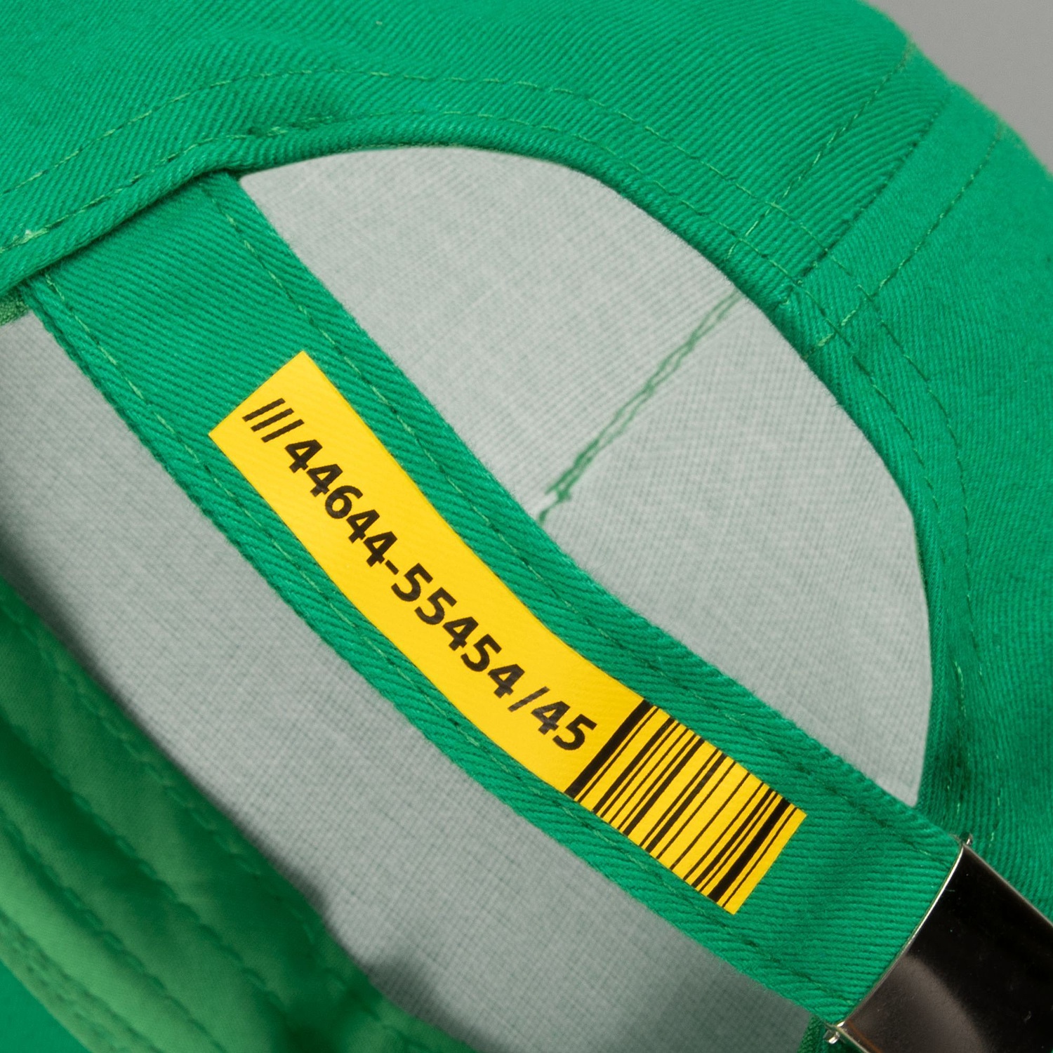 Бейсболка Convention, темно-зеленая с логотипом