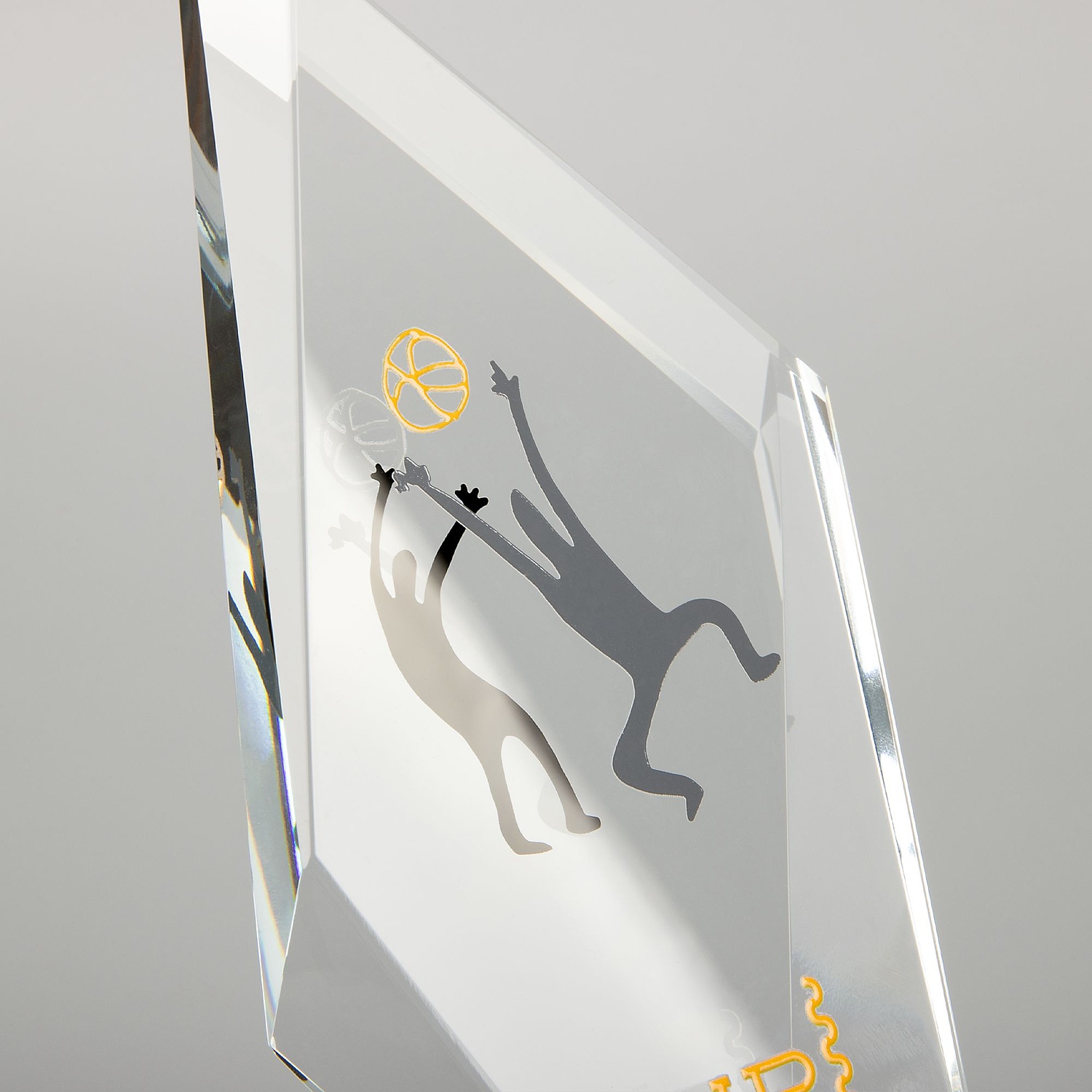 Стела Polygon с логотипом