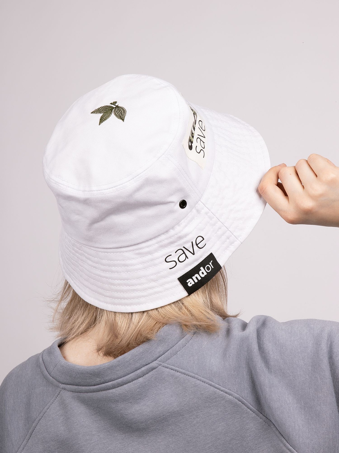 Панама C7, белая с логотипом