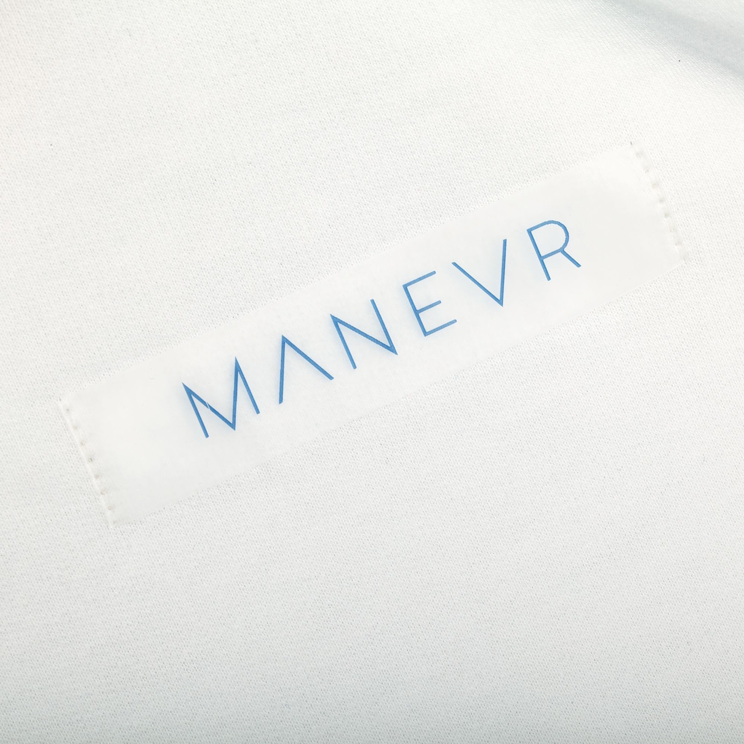 Свитшот унисекс Vozduh, молочно-белый с логотипом