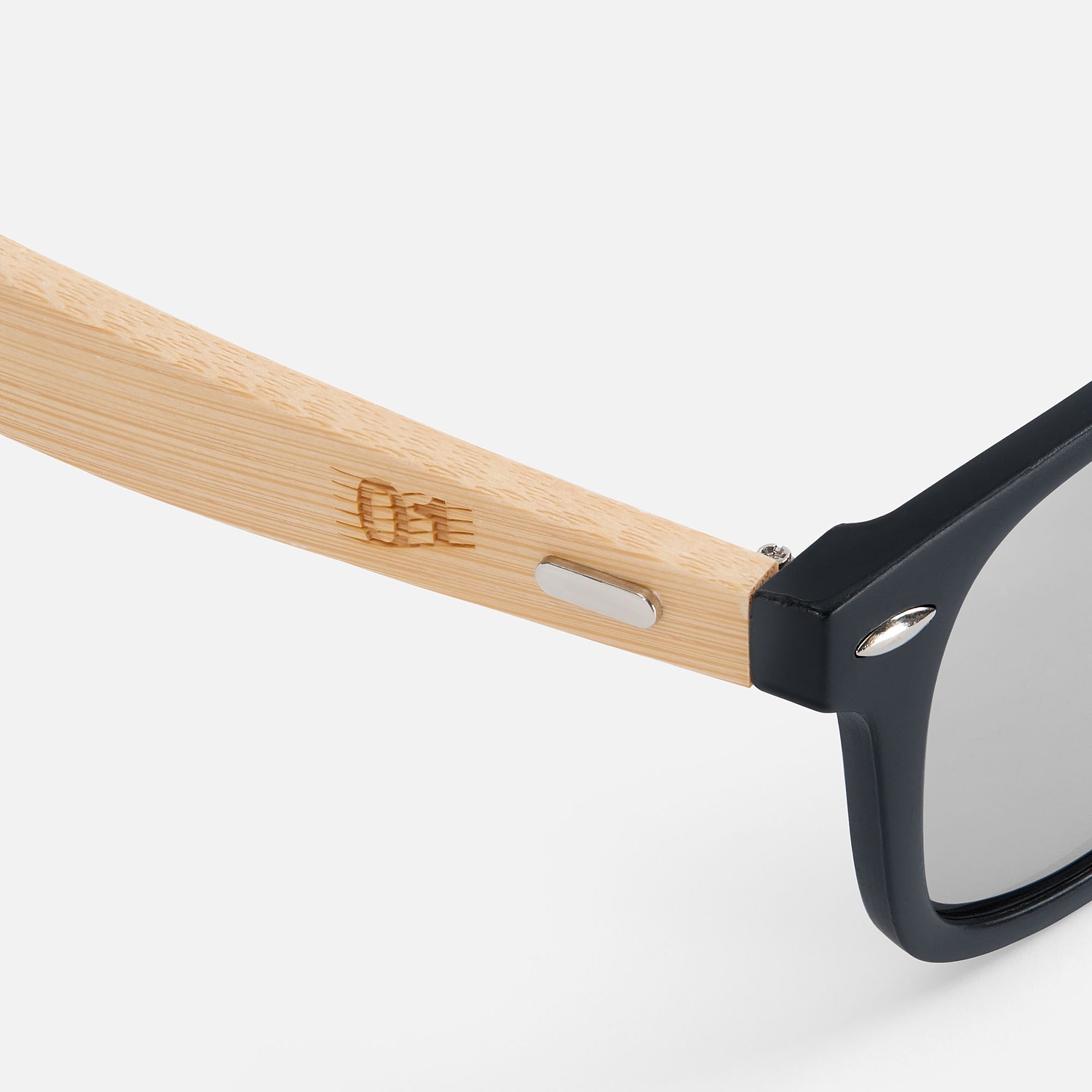 Очки солнцезащитные Varadero, черные с логотипом