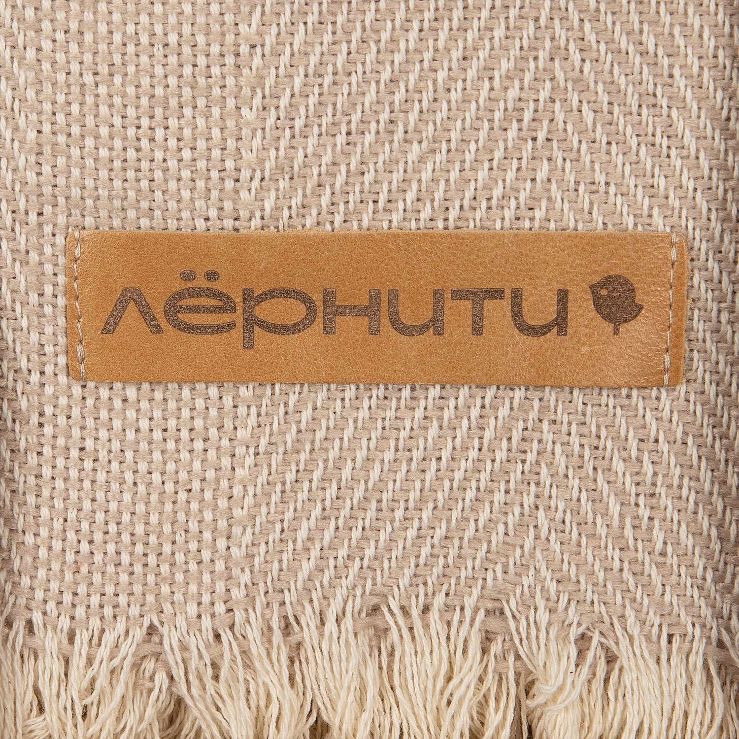 Лейбл кожаный Pasek, S, бежевый