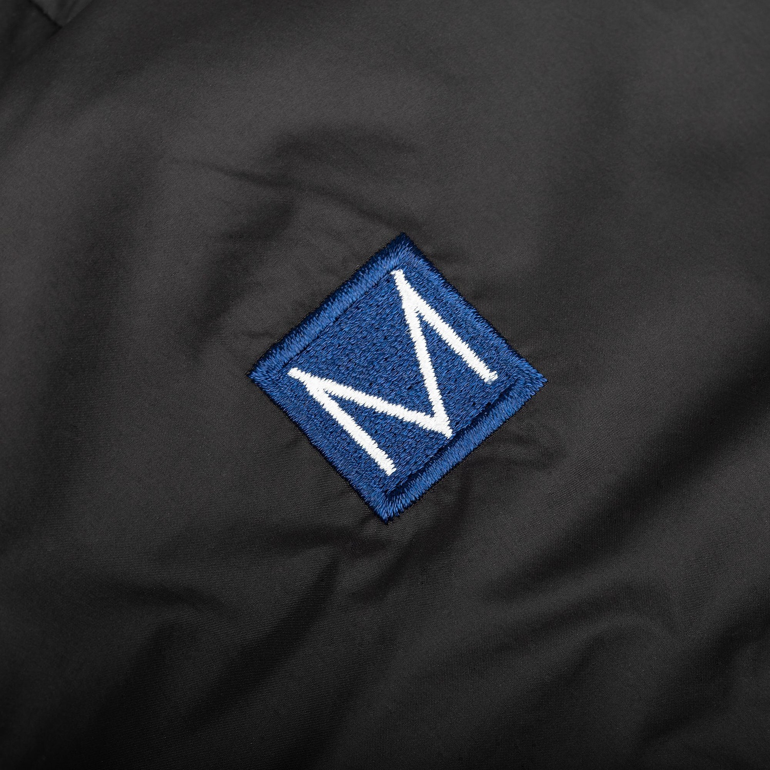 Пуховик унисекс Kapsula, серый с логотипом