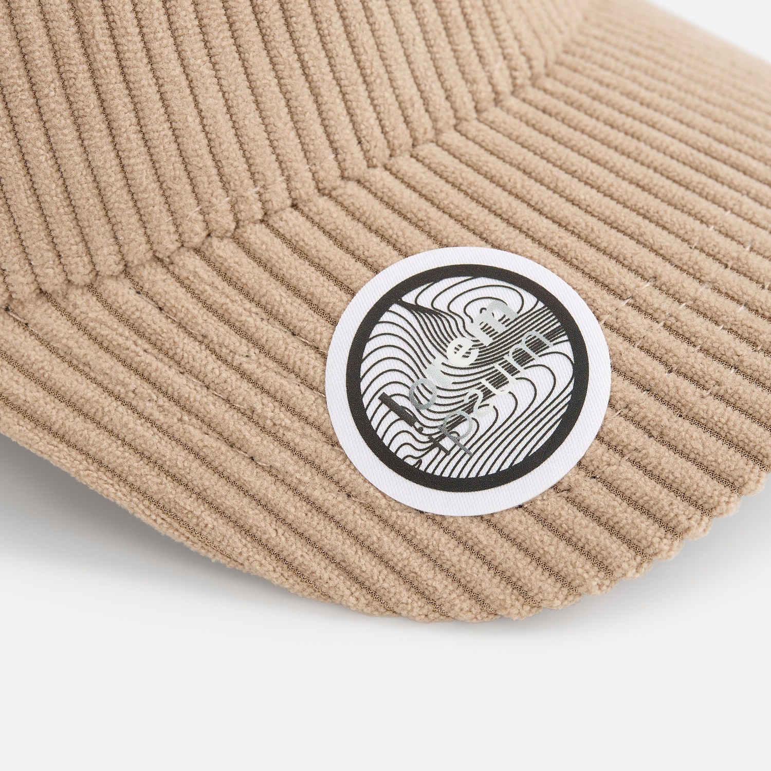 Наклейка тканевая Lunga Round, M, белая с логотипом