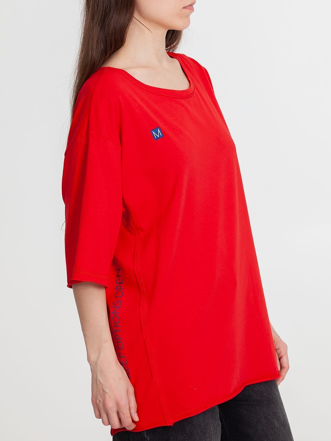 Футболка оверсайз унисекс Vozduh, красная с логотипом