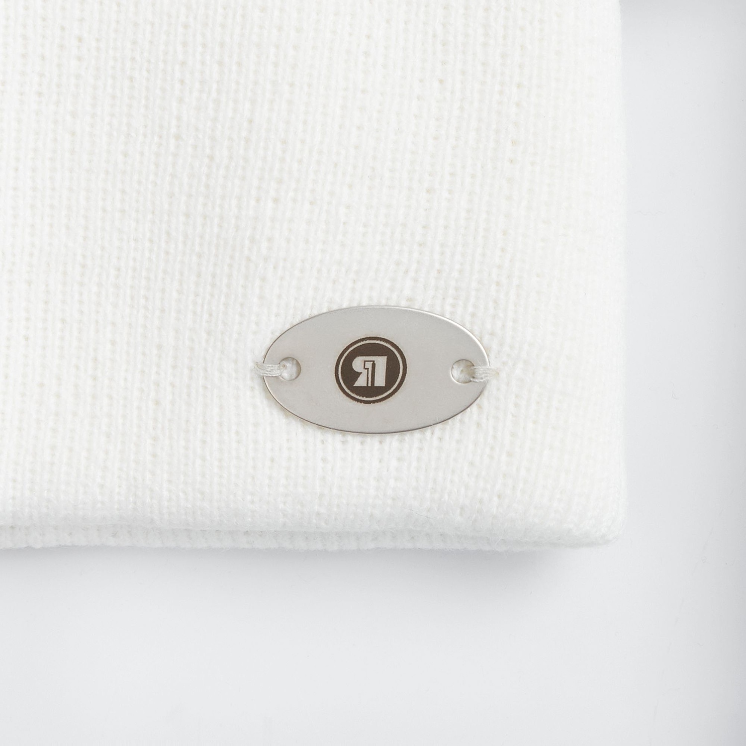 Шапка Urban Flow, молочно-белая