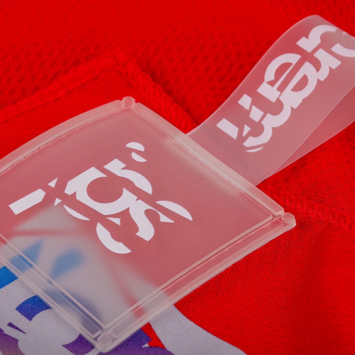 Лейбл из ПВХ Dzeta, L, прозрачный с логотипом