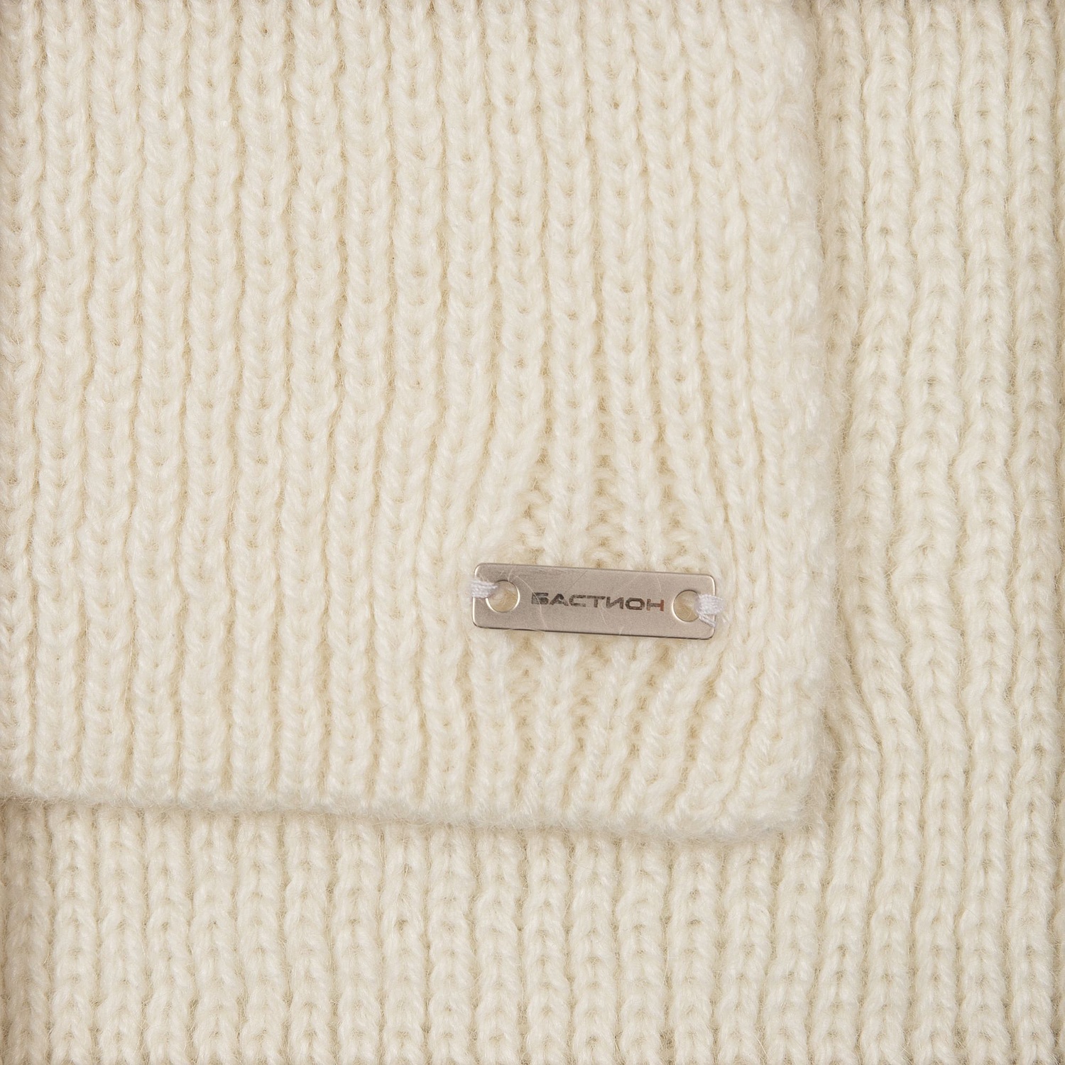 Шарф Bernard, молочно-белый с логотипом