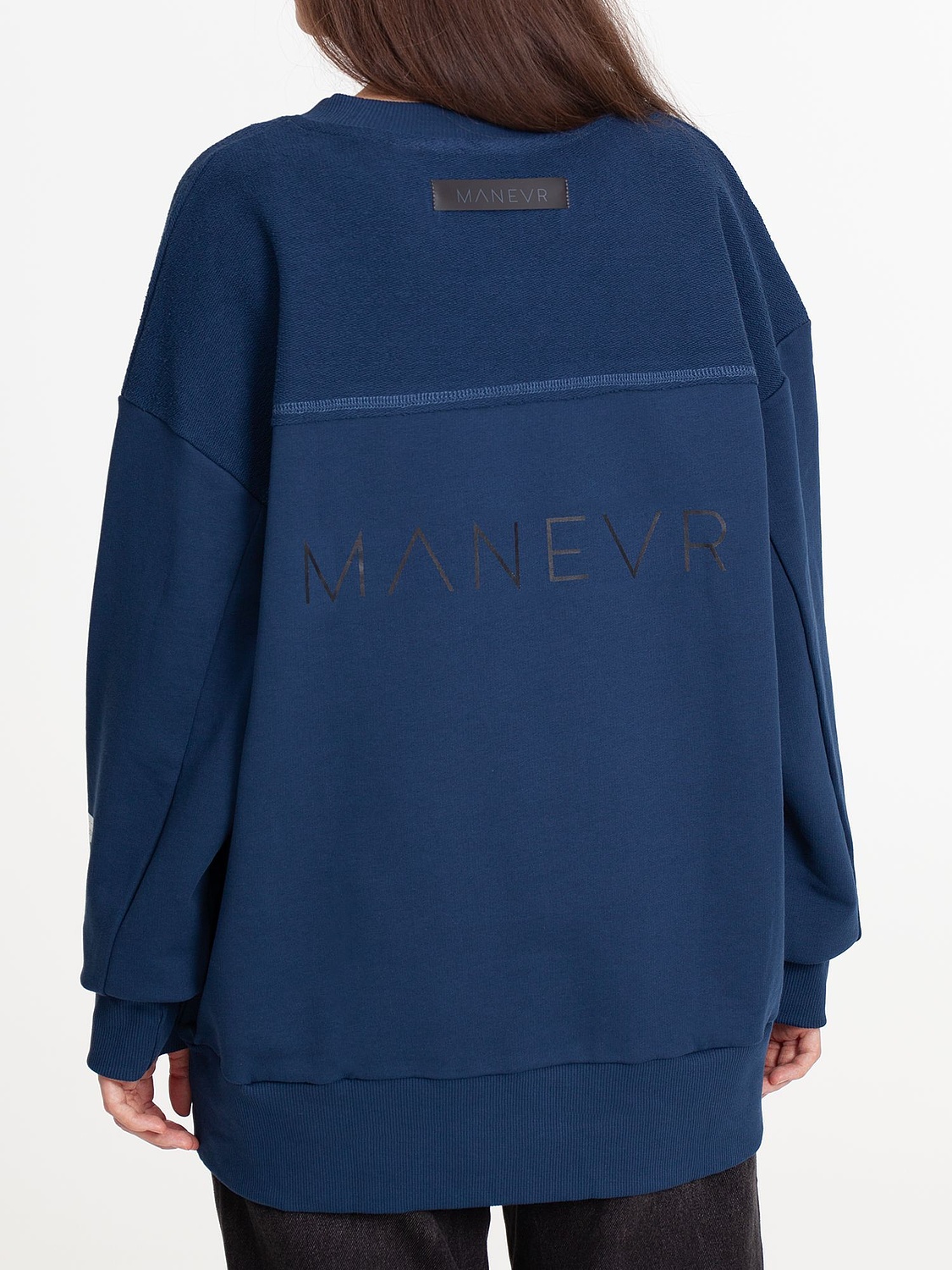 Свитшот оверсайз унисекс Vozduh, темно-синий с логотипом