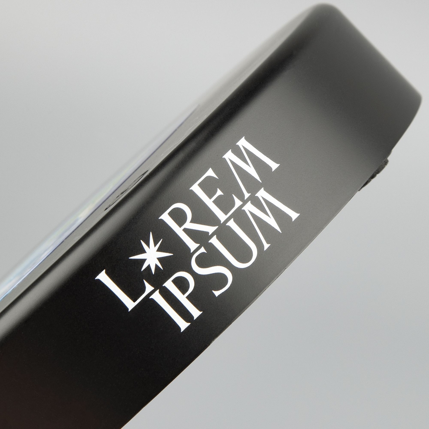 Левитирующая колонка Levitronic с логотипом