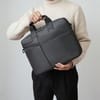Сумка для ноутбука L244, черная с логотипом