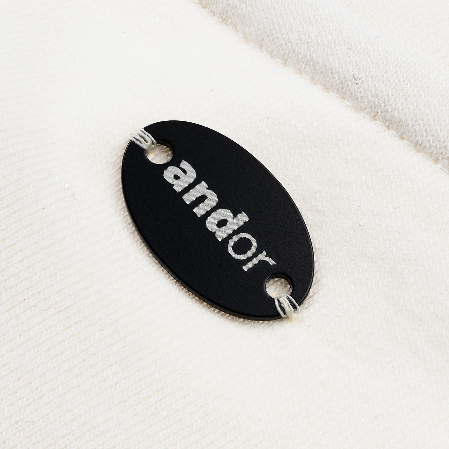 Шильдик металлический Alfa Oval, черный с логотипом