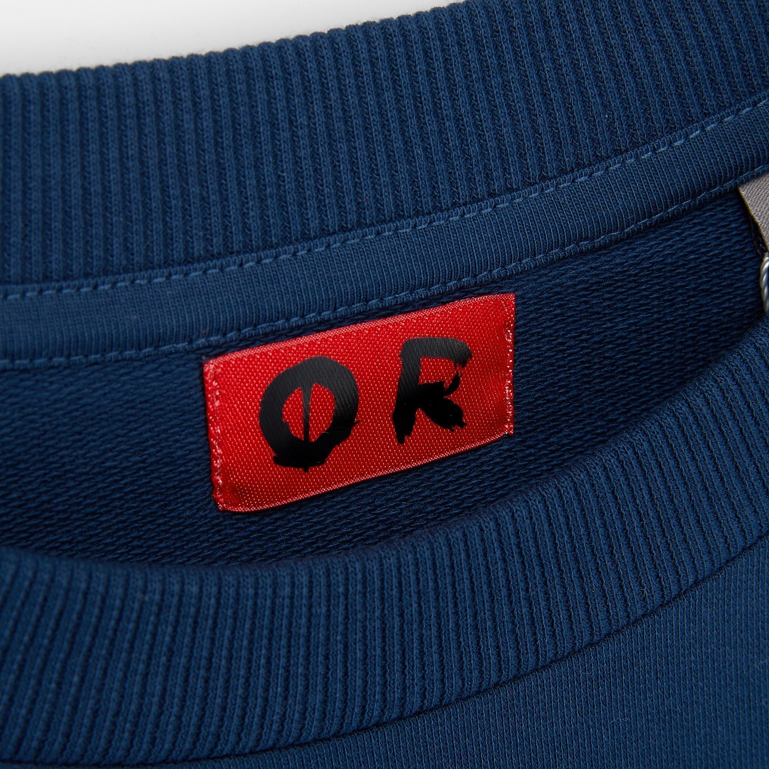 Свитшот унисекс Vozduh, темно-синий с логотипом