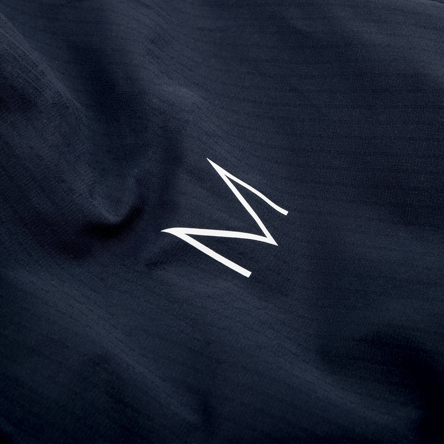 Жилет унисекс Sfera, черный с логотипом